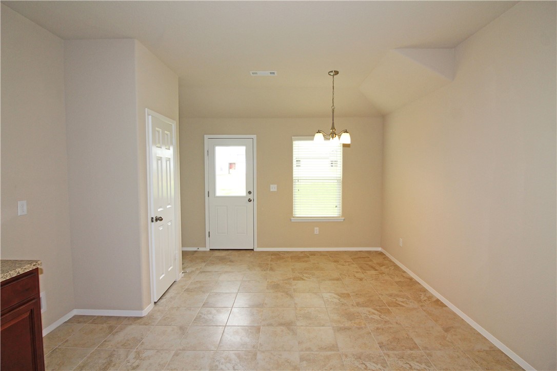 Kerelaw Castle Bentonville - Residential Lease