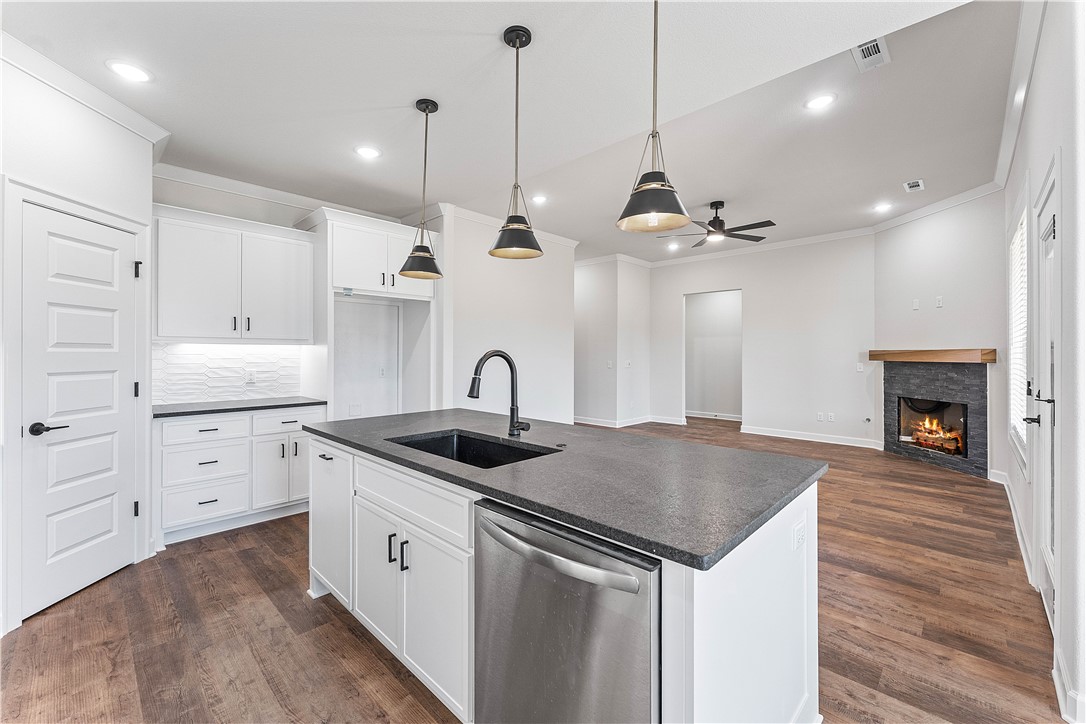 Yorktown 2 - Residential