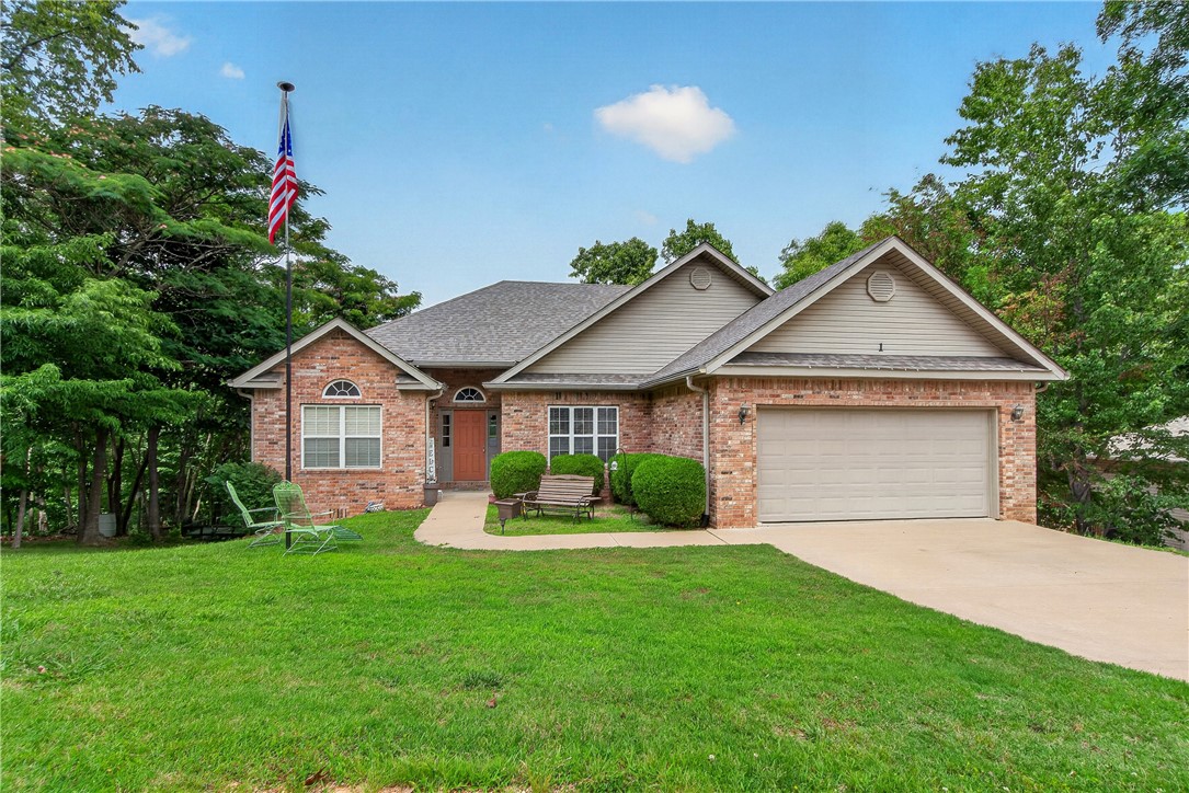 Photo 1 of 20 — 1 Webb Lane, Bella Vista, AR 72714