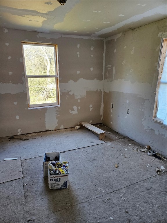 McCraws Add Sulphur Spgs - Residential
