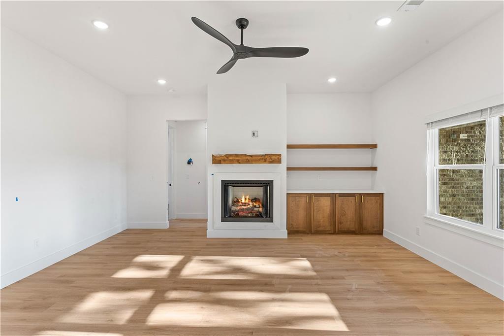 Carnahan Sub Bvv - Residential Lease