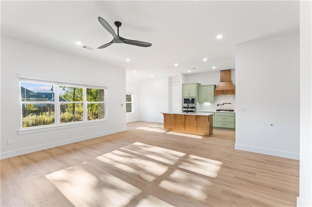 Carnahan Sub Bvv - Residential Lease