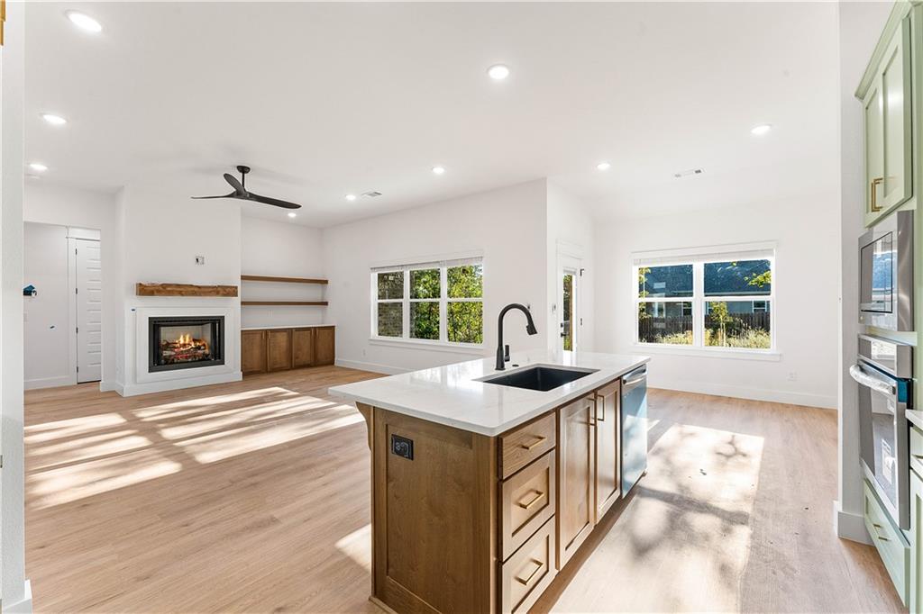 Carnahan Sub Bvv - Residential Lease