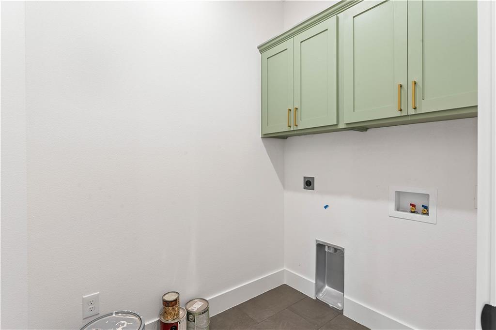 Carnahan Sub Bvv - Residential Lease