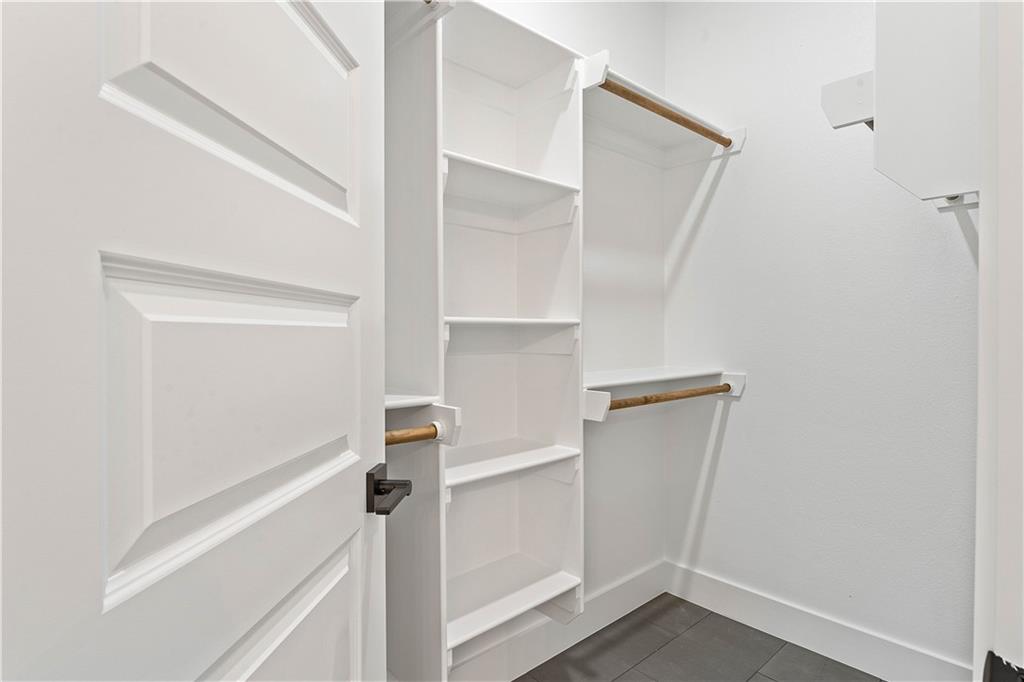 Carnahan Sub Bvv - Residential Lease