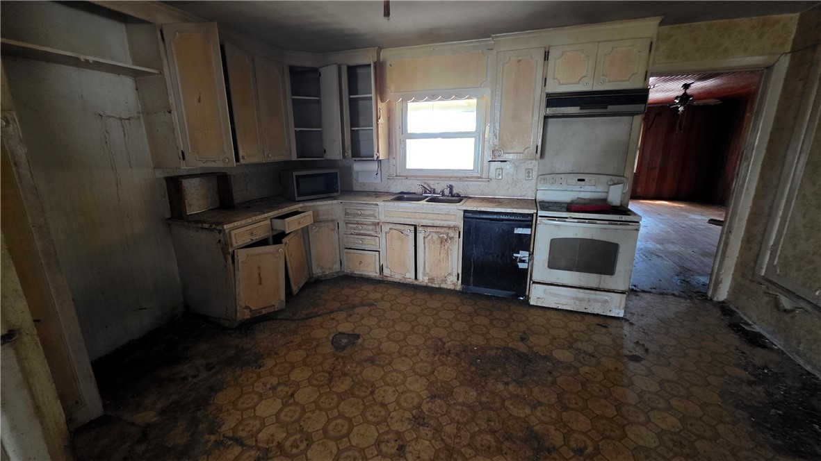 Norwood Add Rogers - Residential