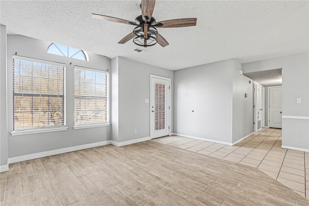 Grandview Iv-Greenwood - Residential