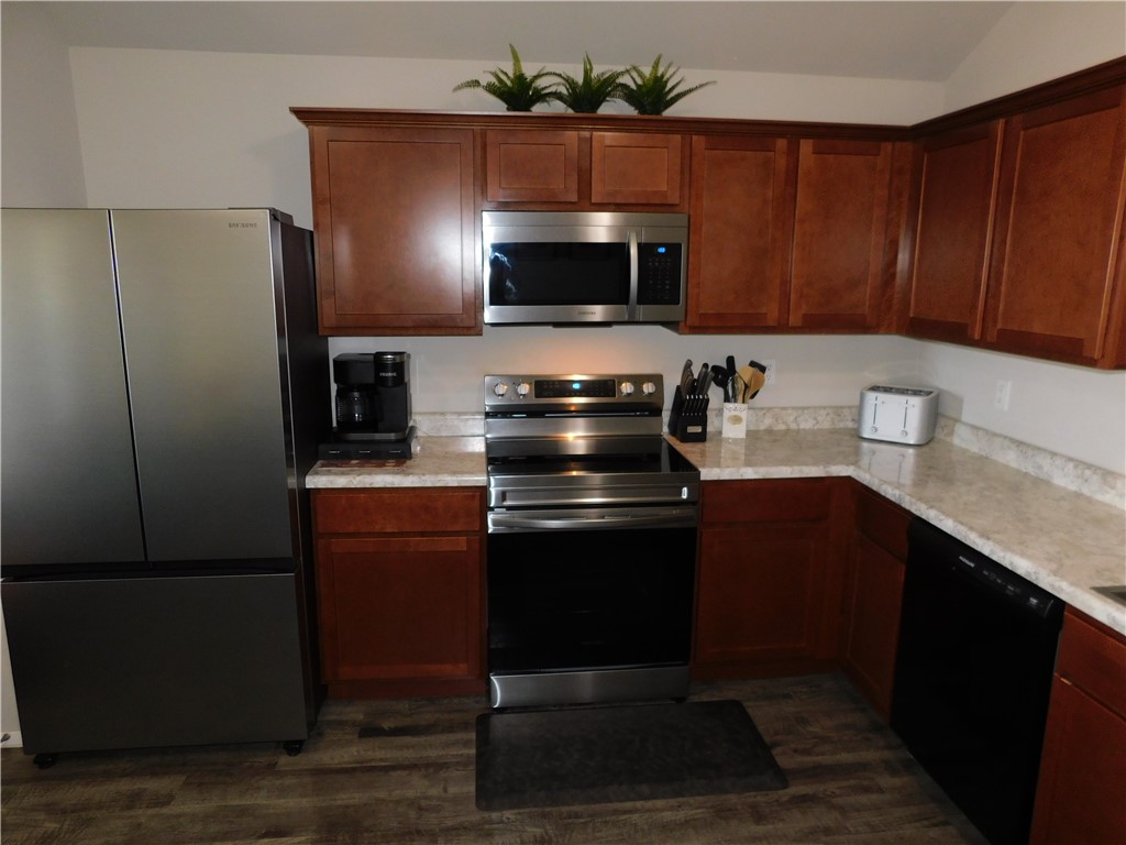 Charleston Park at Legendary - Residential