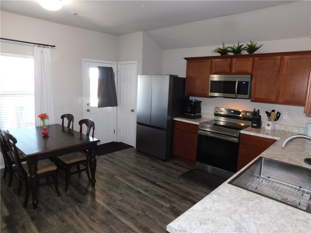 Charleston Park at Legendary - Residential