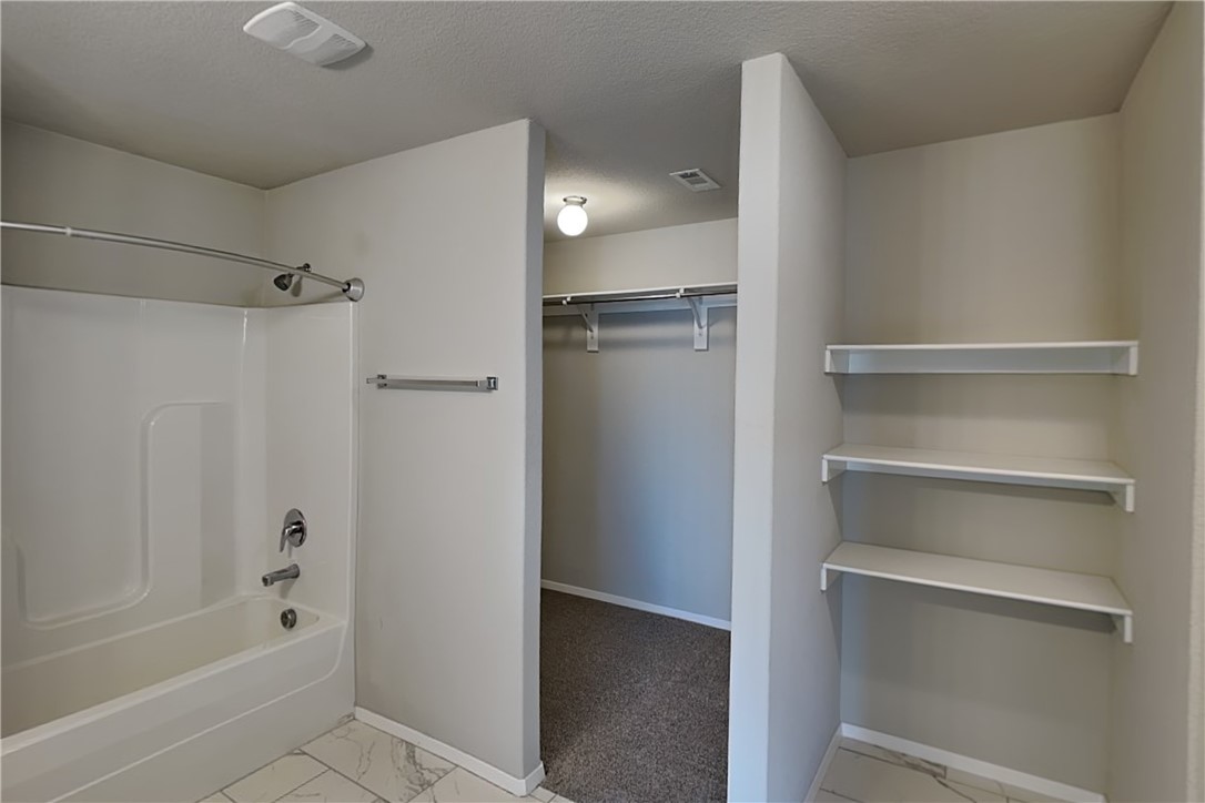 Kerelaw Castle Bentonville - Residential