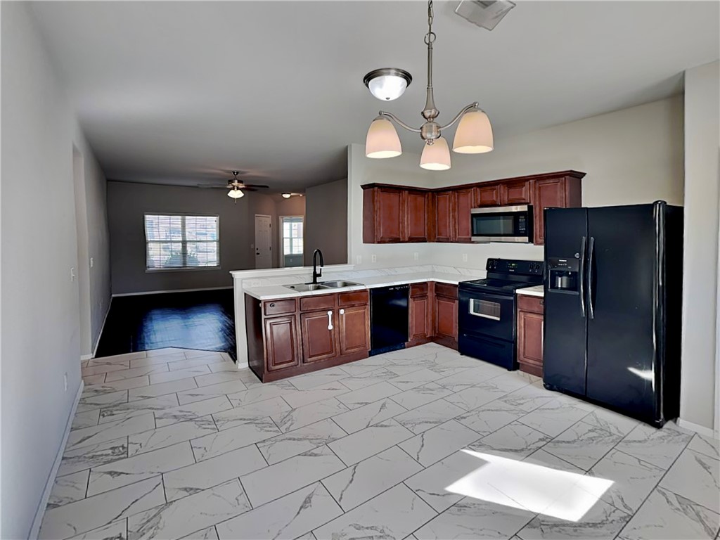 Kerelaw Castle Bentonville - Residential