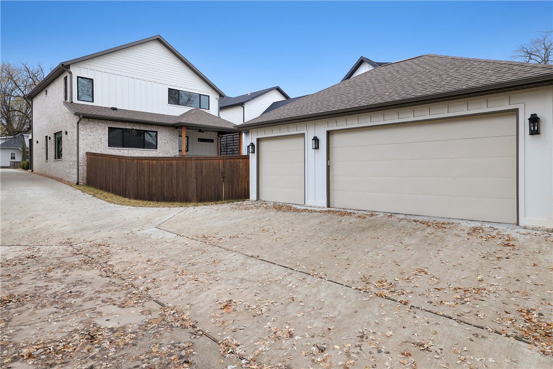 W A Burks Add Bentonville - Residential