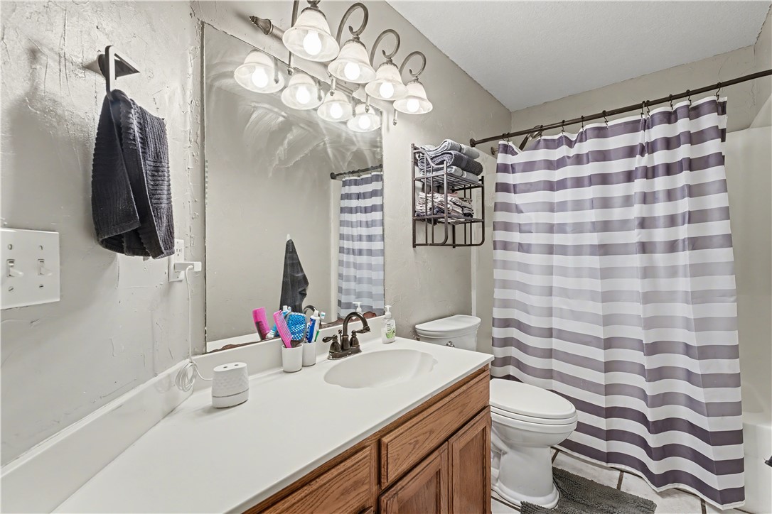 Tara Heights Add Blk 2 Siloam Spgs - Residential