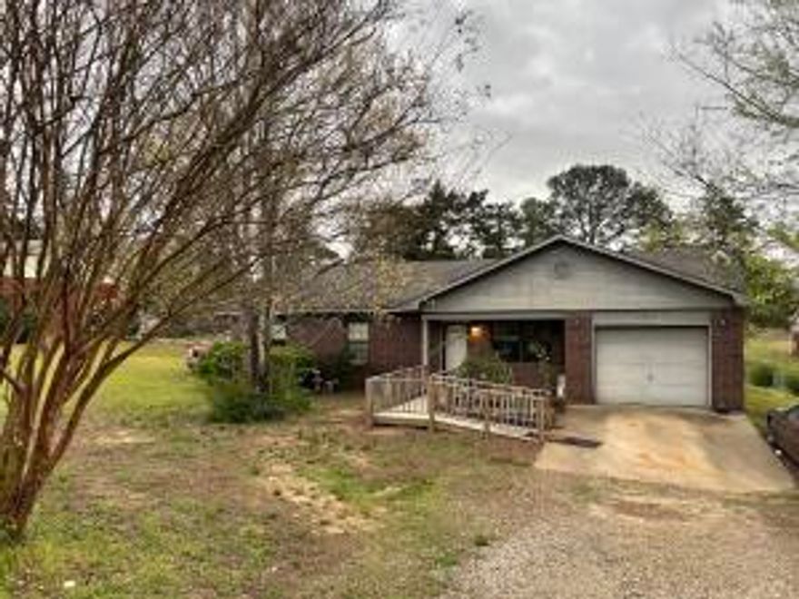 Welcome to this 3-bedroom, 1.5-bath brick home, offering solid bones and endless potential! Featuring a one-car garage and a fully fenced backyard, this home is perfect for those looking for a little extra space and privacy.Inside, you'll find a functional layout with plenty of natural light. While some paint and flooring updates could enhance its charm, this home is a great opportunity for buyers looking to add their personal touch.Located in a desirable neighborhood, close to schools, shopping, and parks, this home is a fantastic investment or starter home. Don't miss your chance--schedule a showing today! SEE AGENT REMARKS