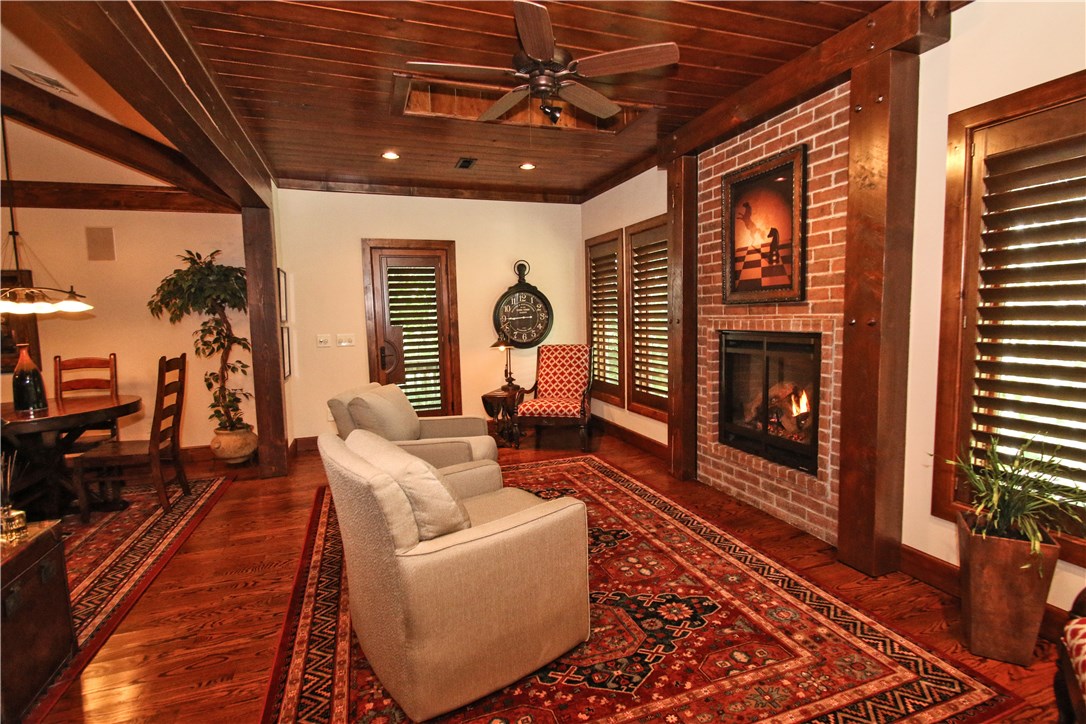 06-19-28 Rural - Residential