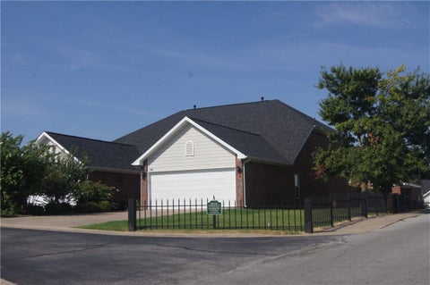 Photo of 900 S Dixson, Rogers, AR 72758 (MLS # 1359080)