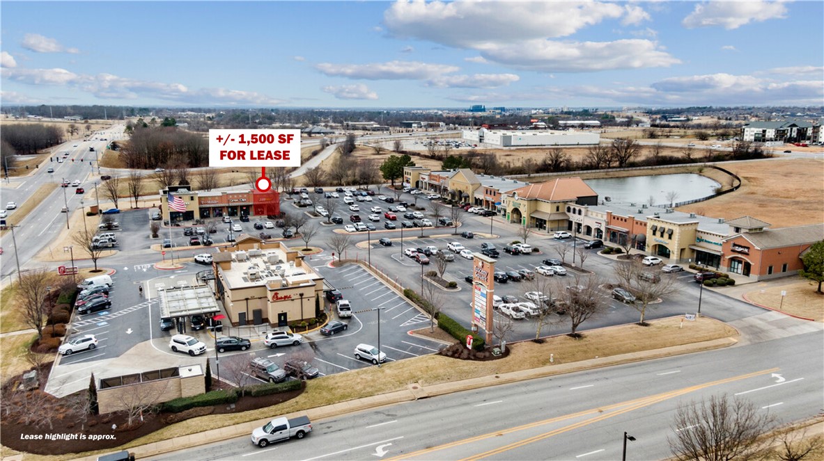 Tuscany Square - Commercial Lease