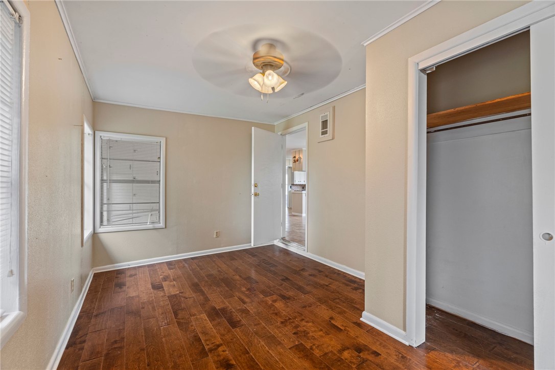 Acreage-Lavaca - Residential