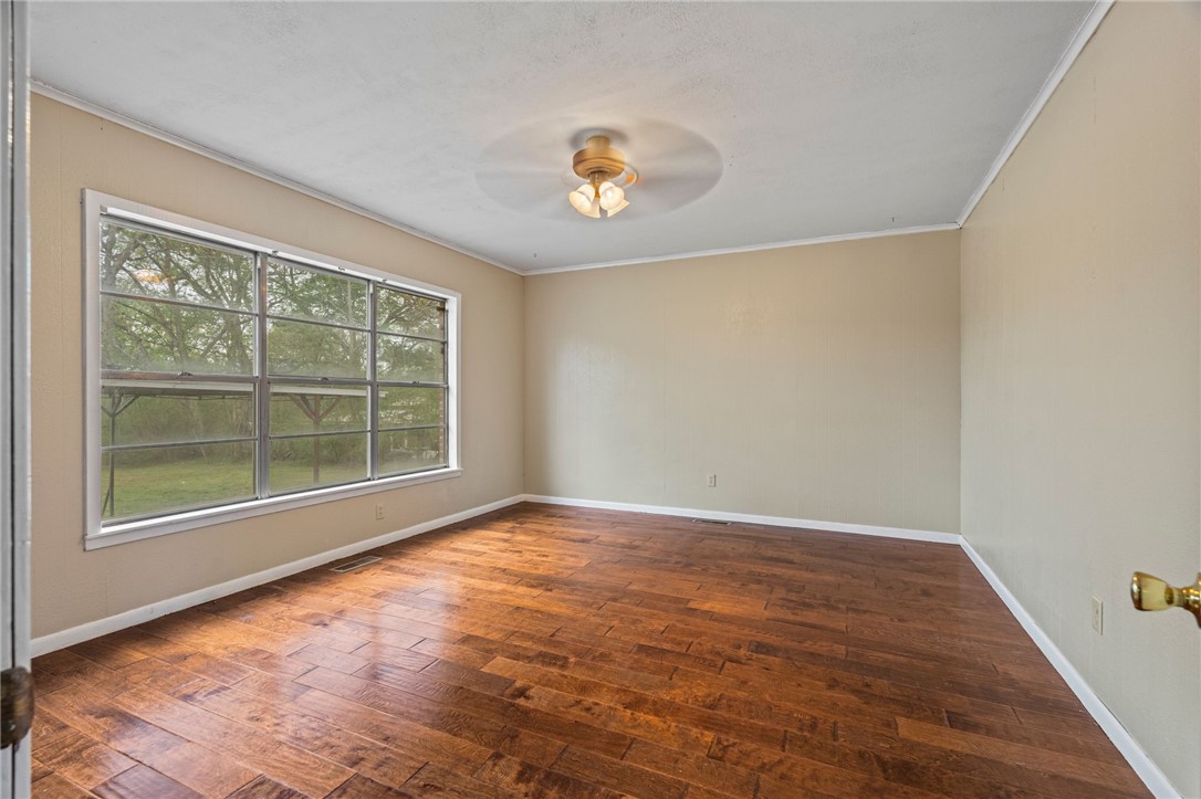 Acreage-Lavaca - Residential