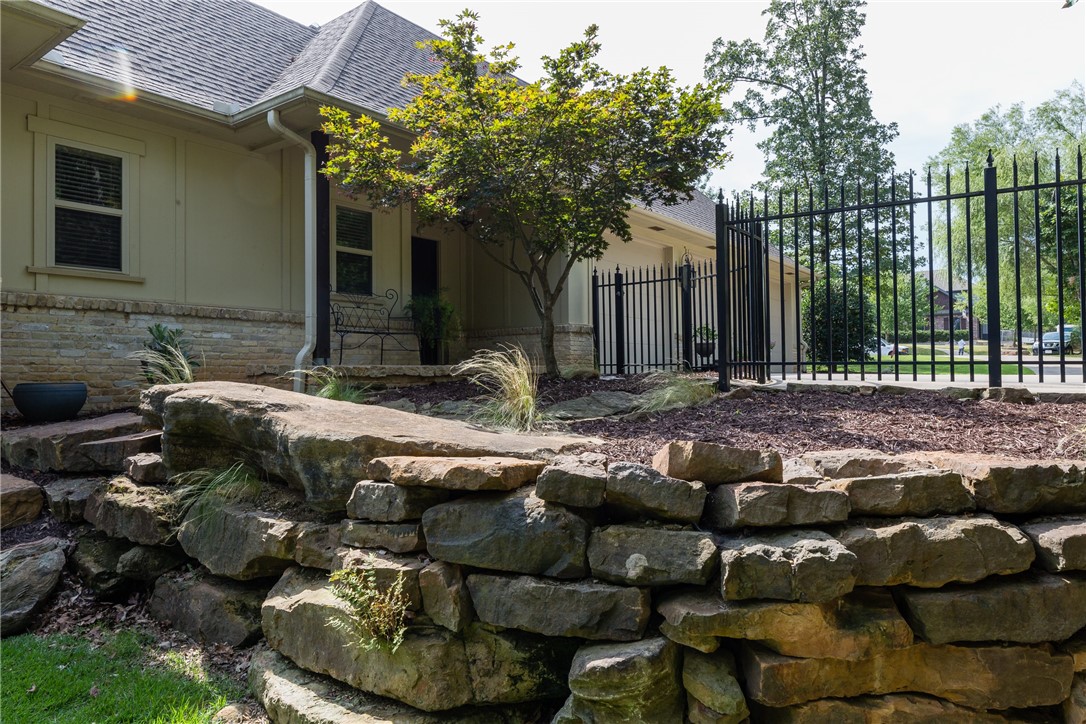 Sassafras Hill - Residential