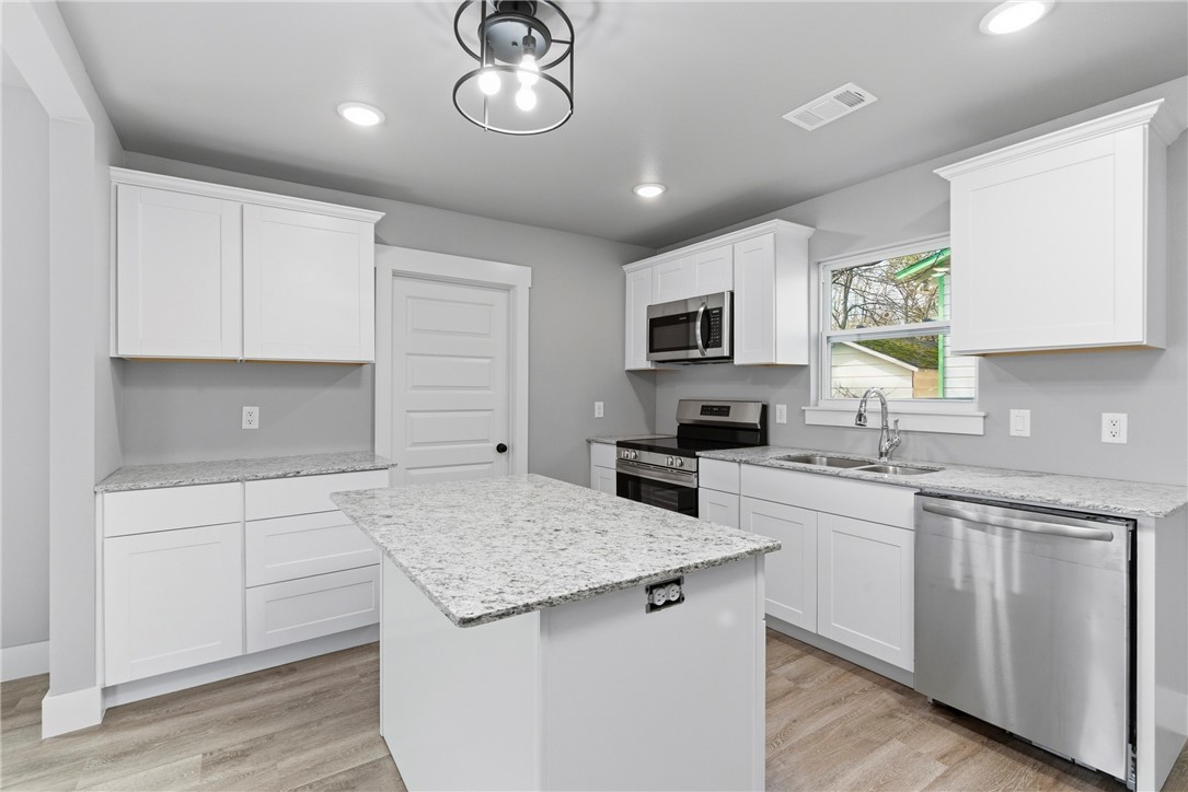 Lincoln Original - Residential