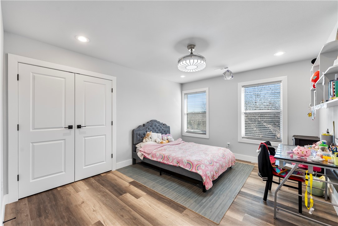 Thornbury Sub Ph V Springdale - Residential