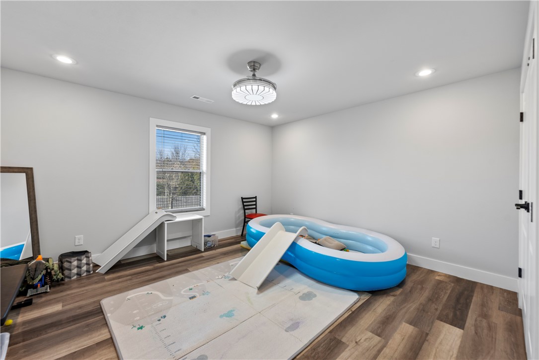 Thornbury Sub Ph V Springdale - Residential