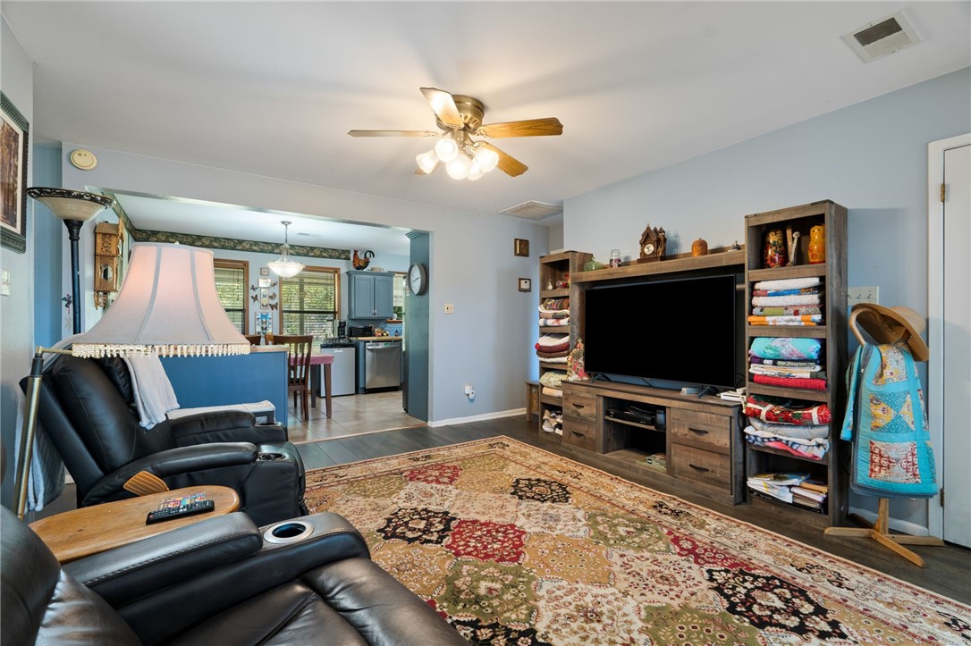 Acreage-Lavaca - Residential