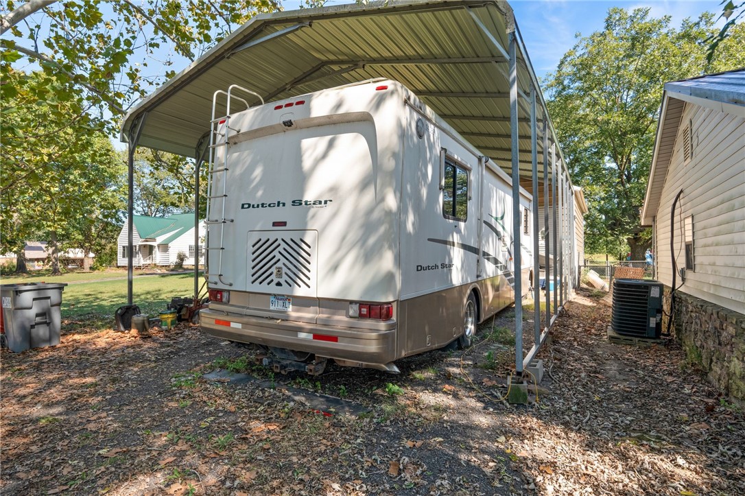 Acreage-Lavaca - Residential