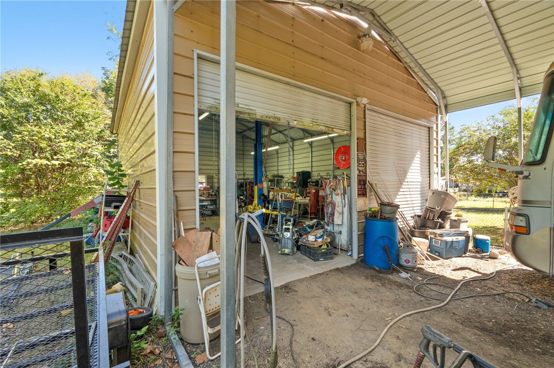 Acreage-Lavaca - Residential