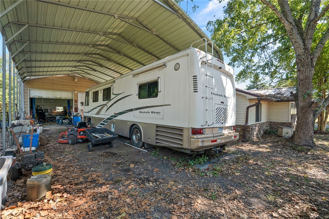 Acreage-Lavaca - Residential