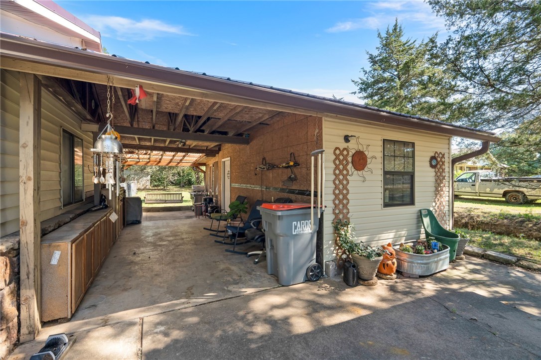 Acreage-Lavaca - Residential