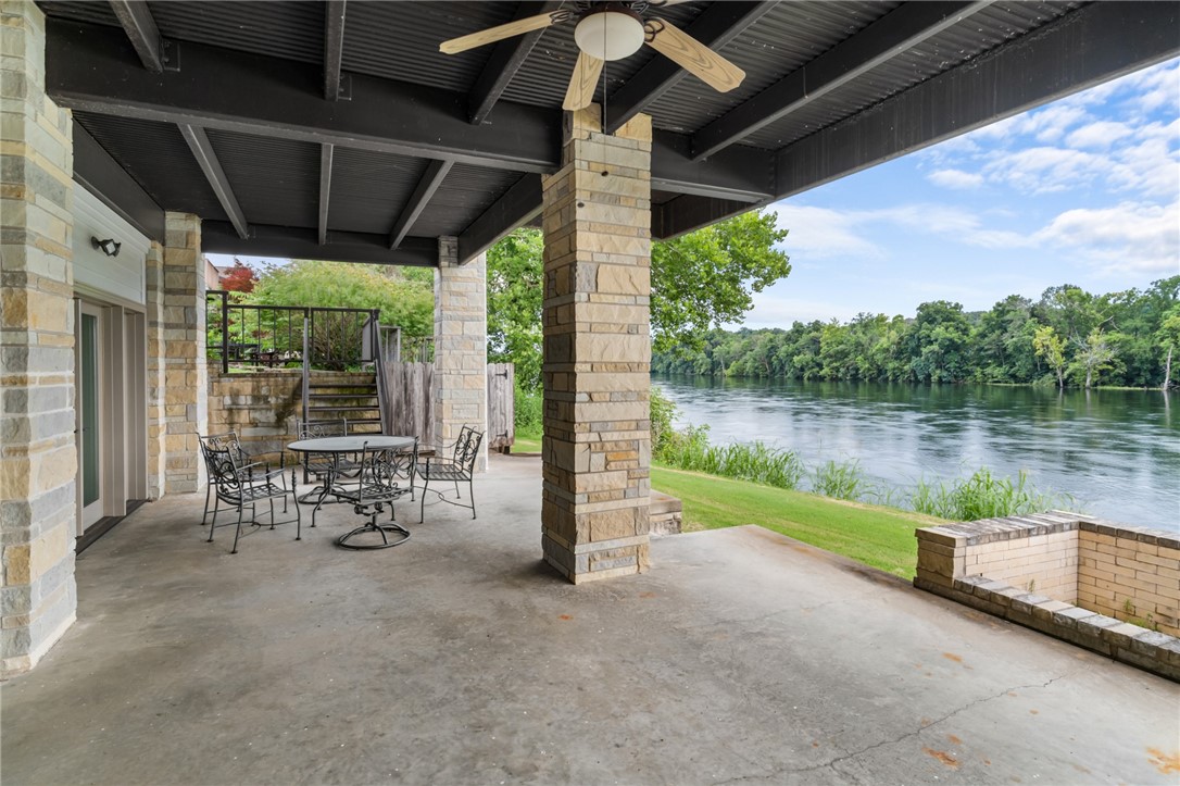 Rainbow Drive Terrace - Residential