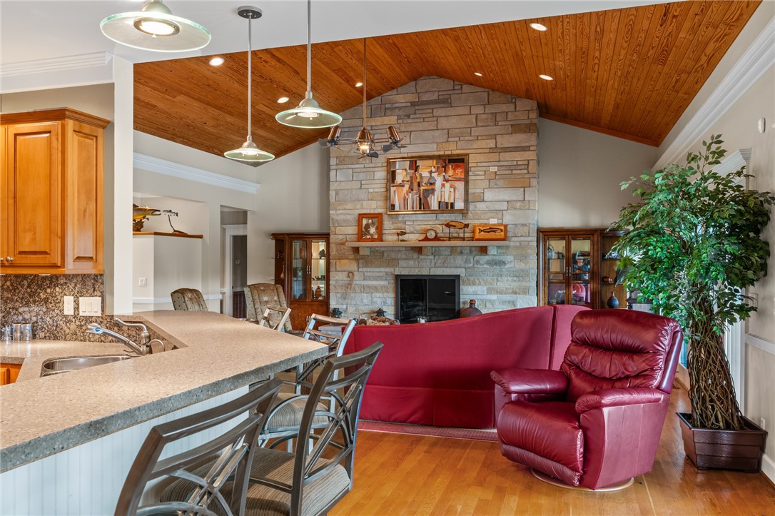 Rainbow Drive Terrace - Residential