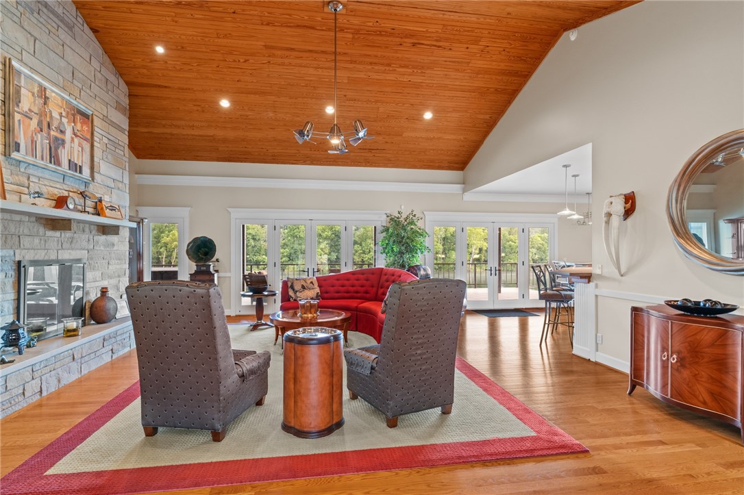 Rainbow Drive Terrace - Residential