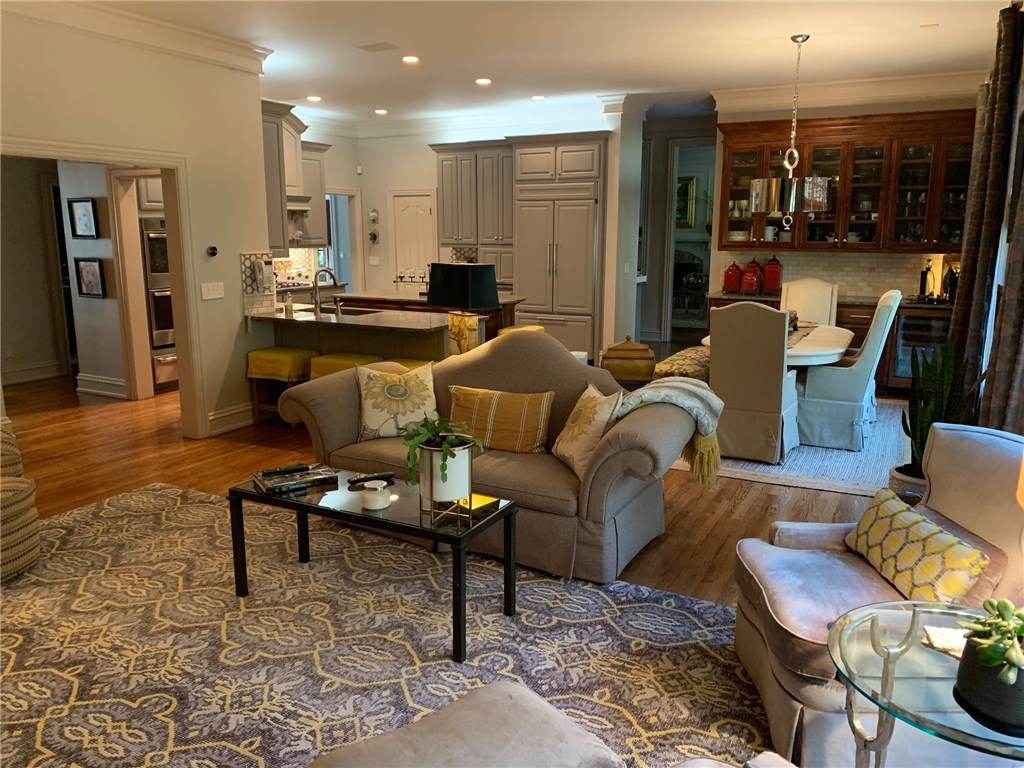 Ridgewood - Residential