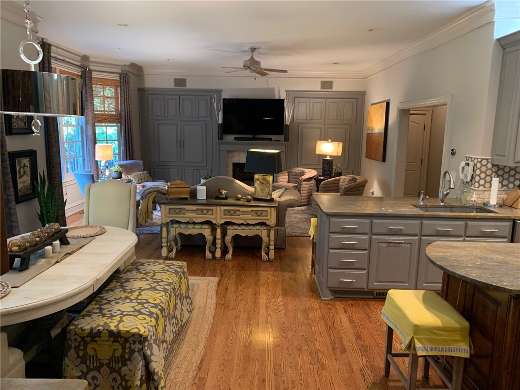 Ridgewood - Residential