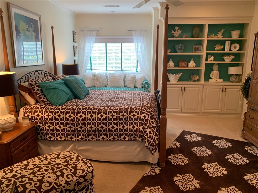 Ridgewood - Residential