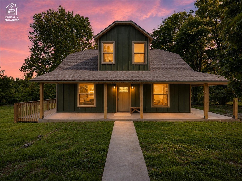 308 Flickinger Street - Photo 2
