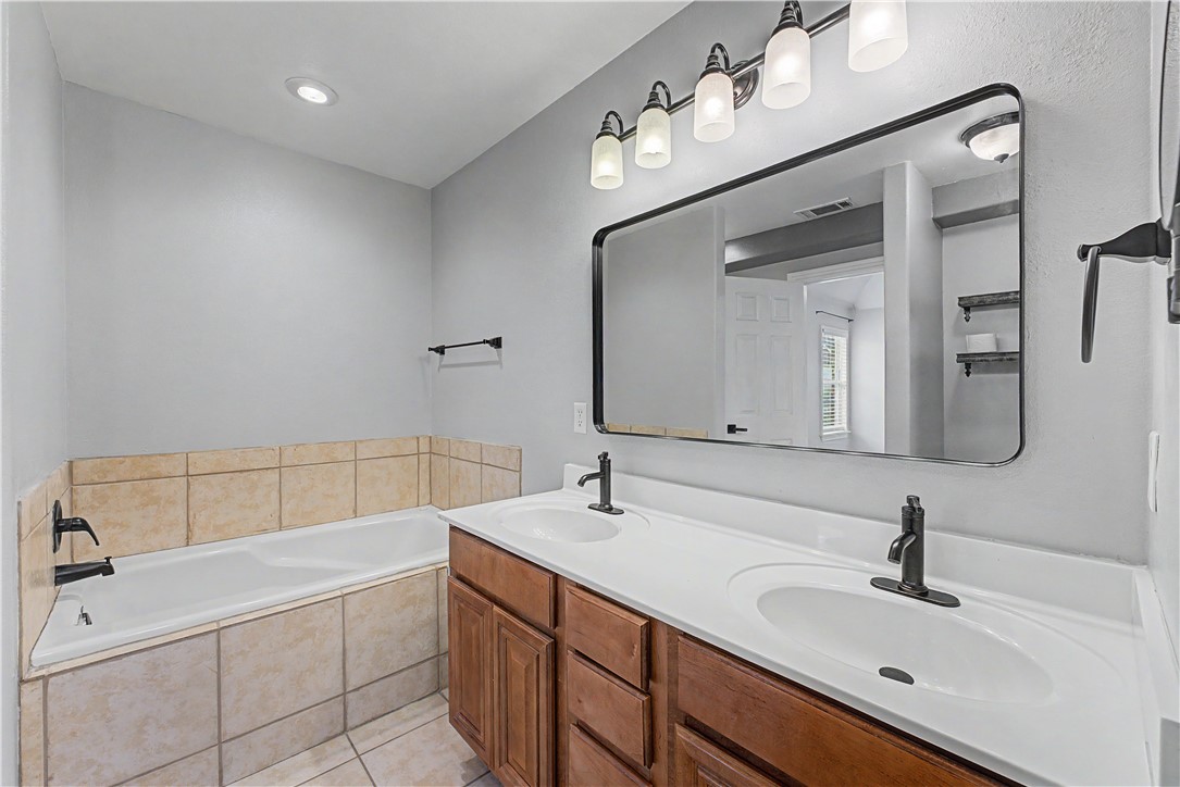 Silverstone Sub Ph Ii Springdale - Residential