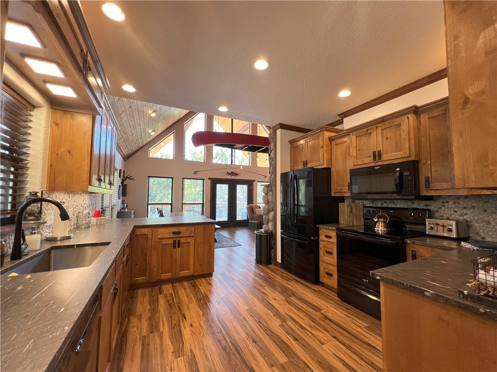 White River Estates - Residential