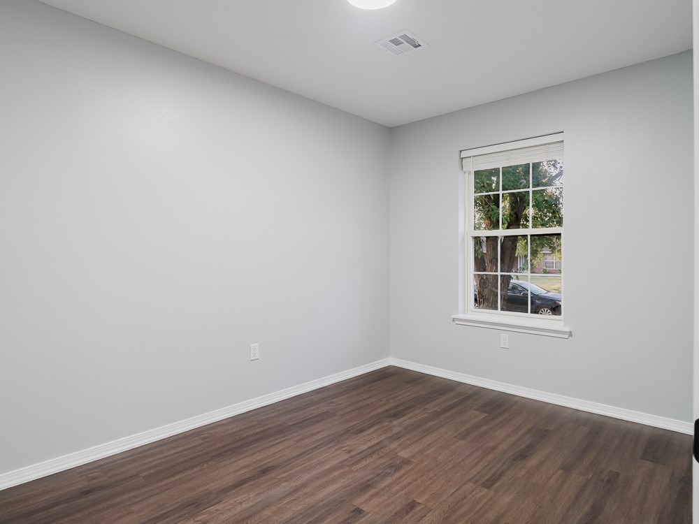 Walnut Valley Sub Bentonville - Residential Lease