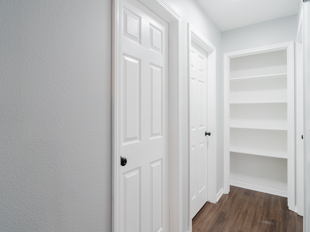 Walnut Valley Sub Bentonville - Residential Lease
