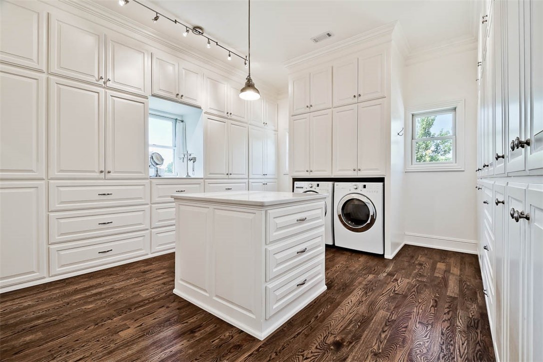 Grand Valley Estates - Residential