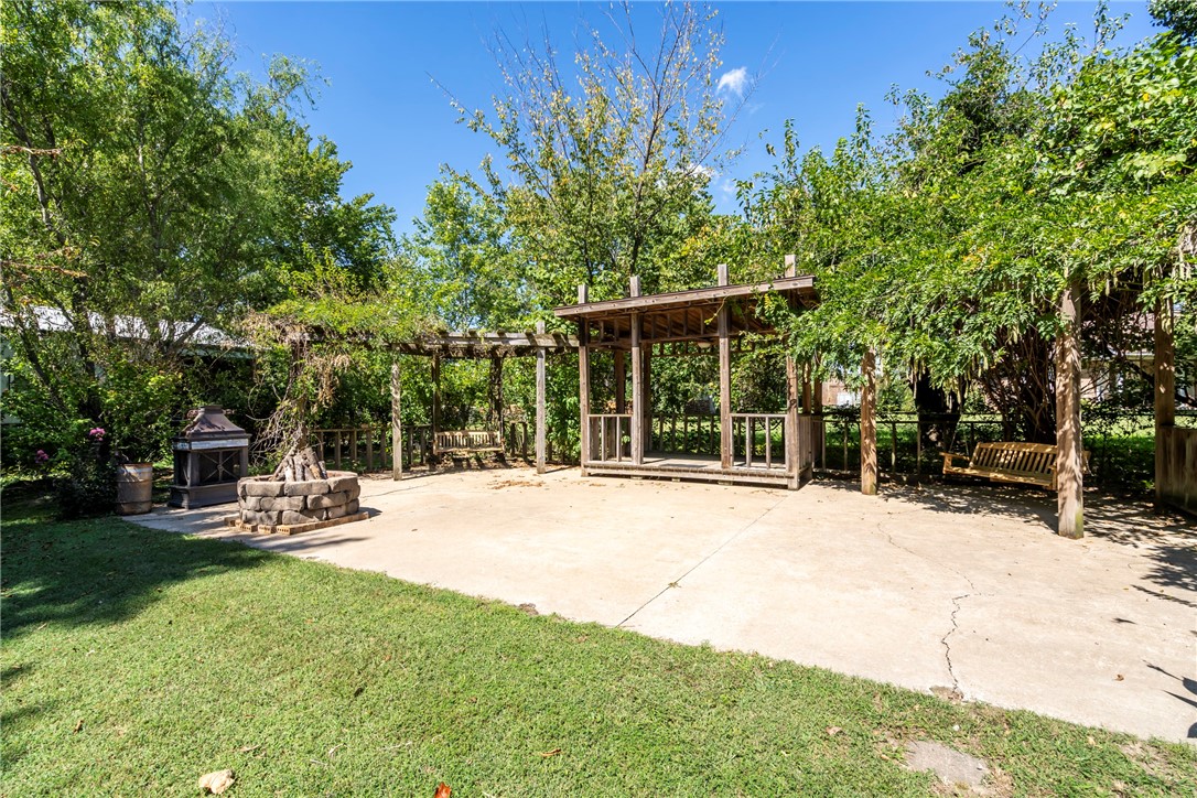 Tuttles Add Gentry - Residential