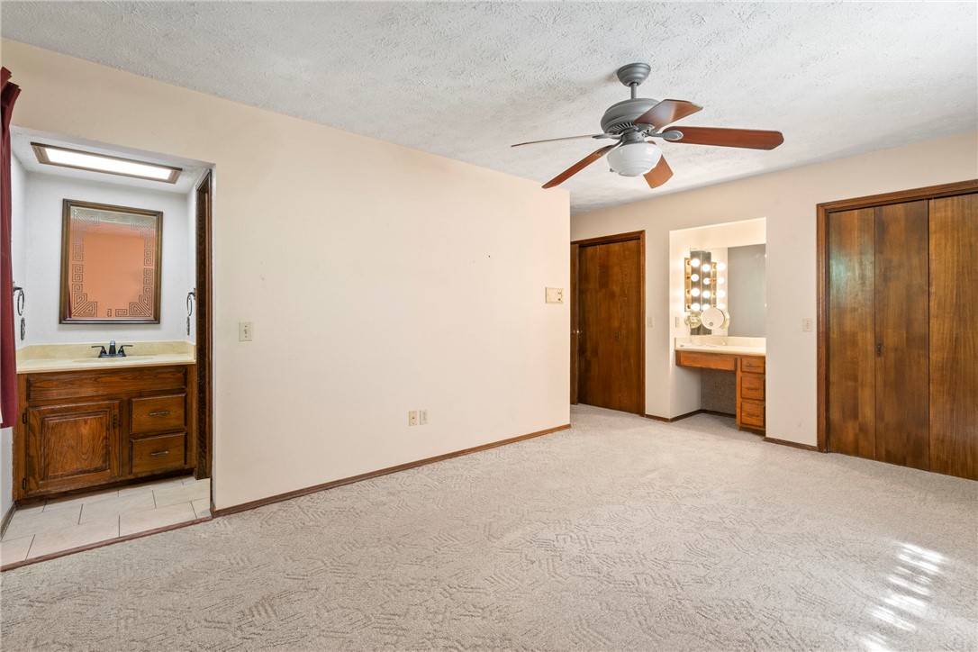Tuttles Add Gentry - Residential