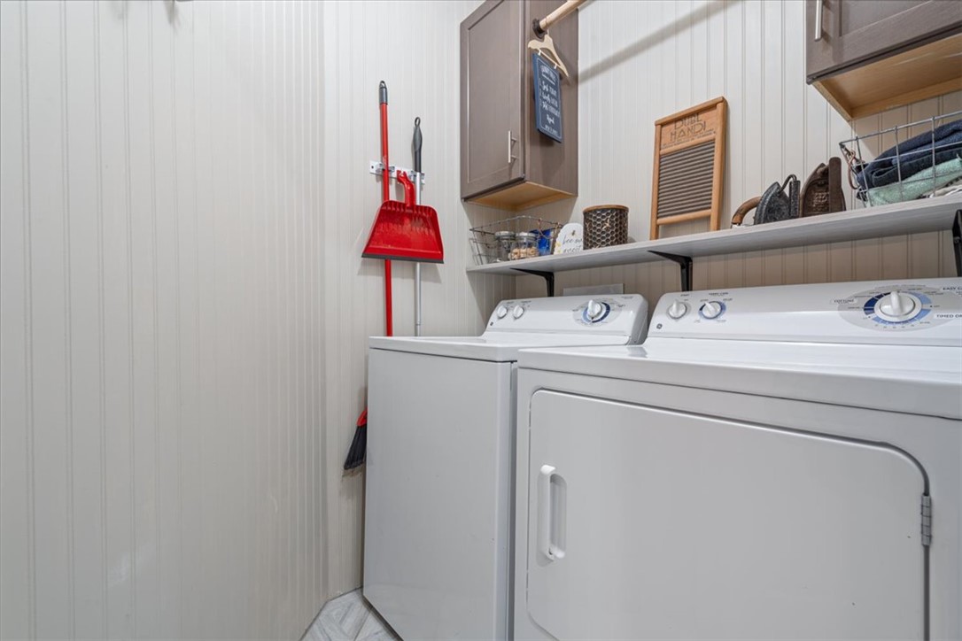 Unit 7 Holiday Island - Residential