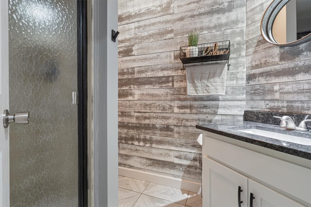 Unit 7 Holiday Island - Residential