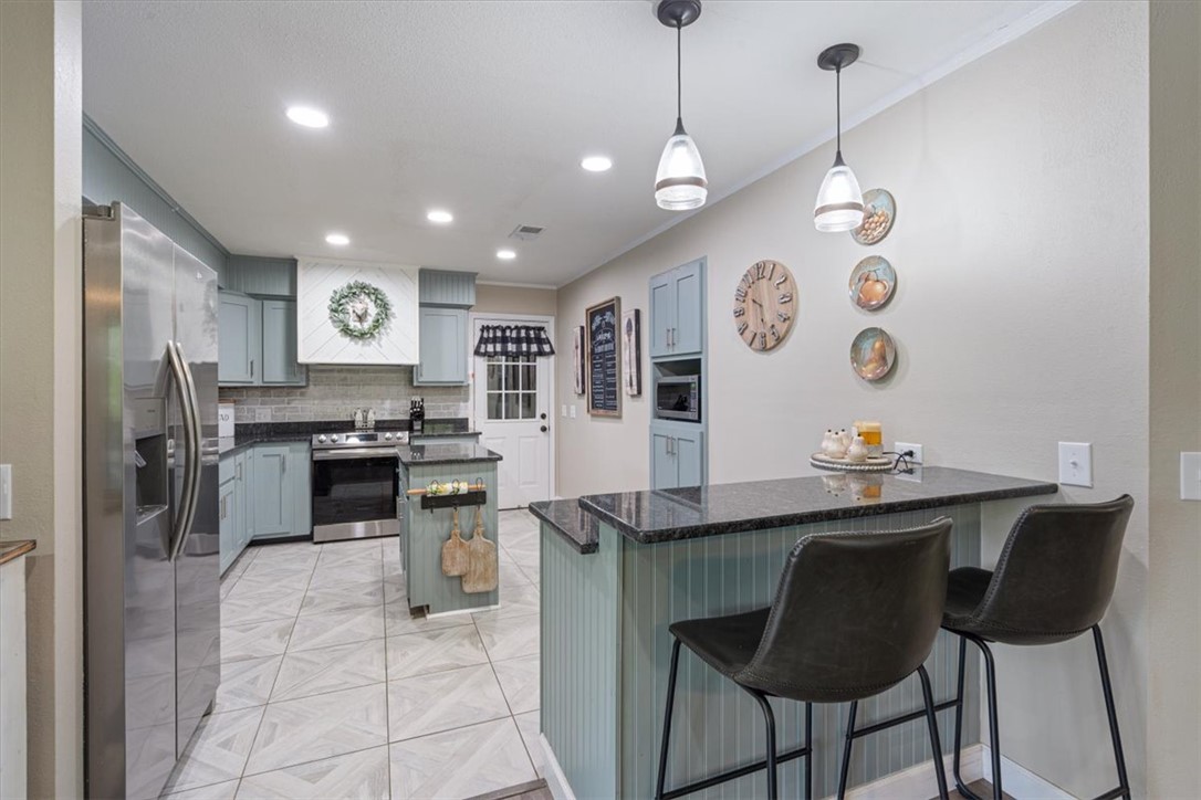 Unit 7 Holiday Island - Residential