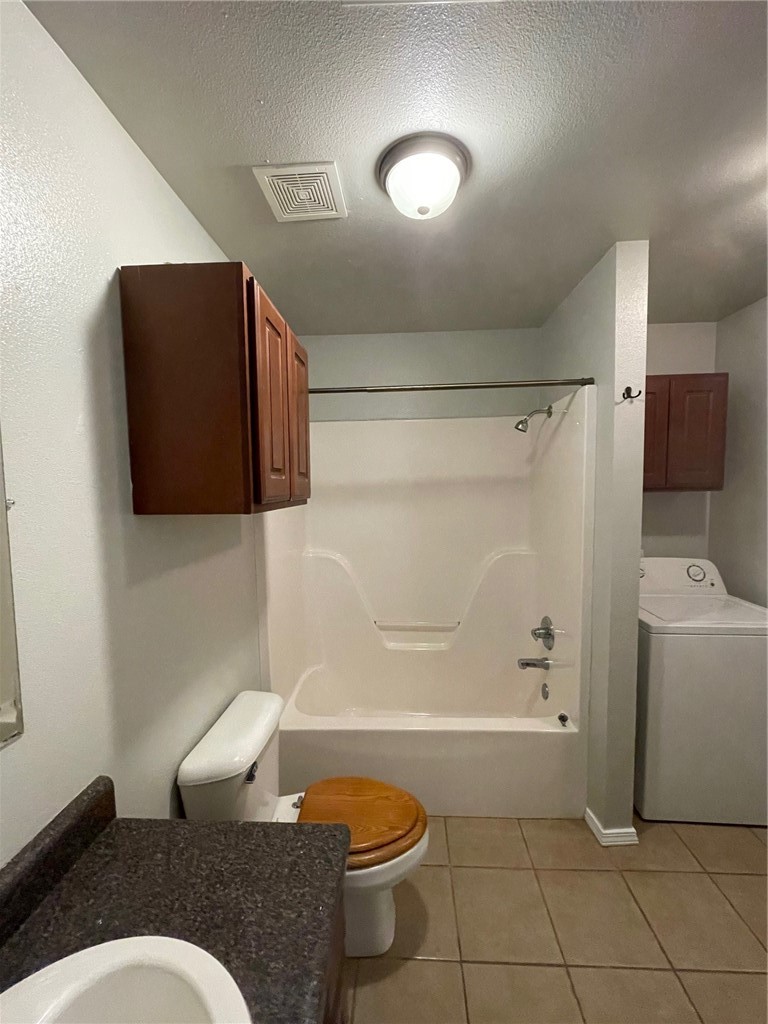 Heritage East Ph II - Residential Lease